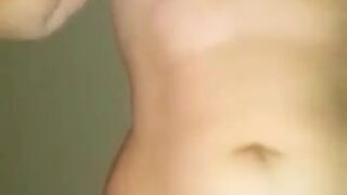 تجميعه رايقه اوى 11 دقيقه لبنوته شرموطه مولعه نار بتعرض لحبيبها من كل حته وهيا بتنيك كسها الشرموط